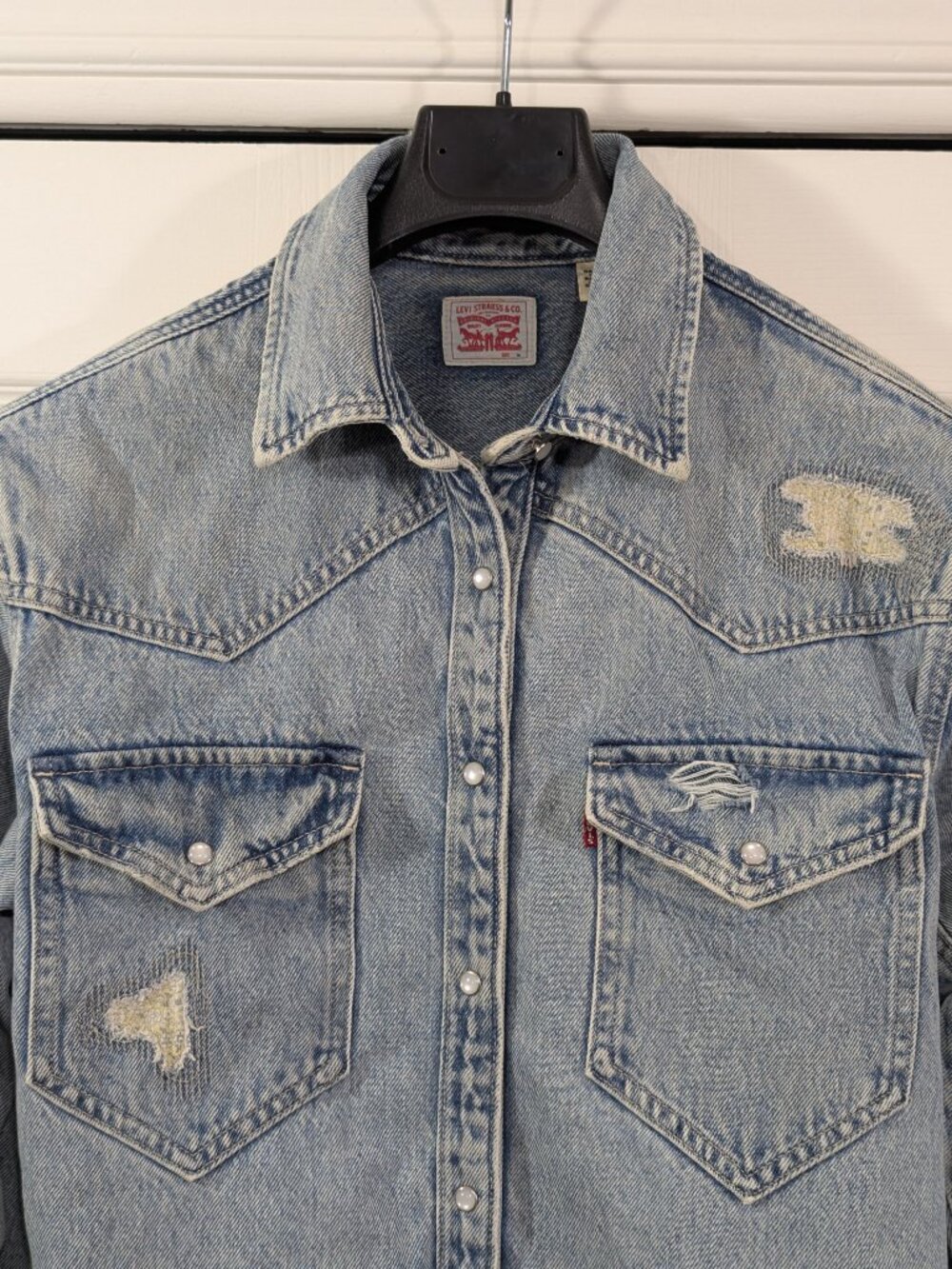 Levi's Western Distressed Denim Button Up Shirt - Picture 3 of 12
